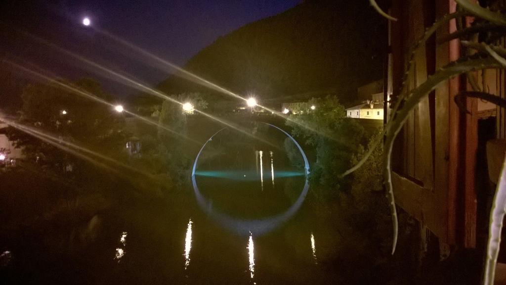 La Finestra Sul Fiume Panzió Fossombrone Kültér fotó